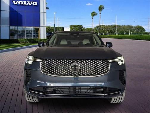 2026 Volvo XC90 B6 Ultra 7-Seater