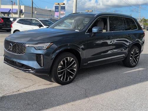 2026 Volvo XC90 B6 Plus 7-Seater