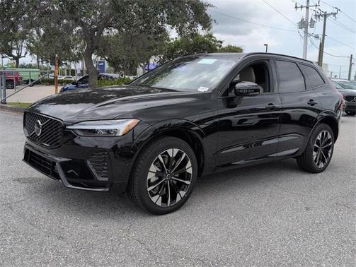 2026 Volvo XC60 Plug-In Hybrid T8 Plus