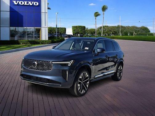 Denim Blue Metallic 2026 Volvo XC90 Plug-In Hybrid T8 Ultra 7-Seater
