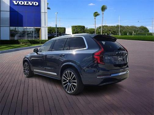 2026 Volvo XC90 B6 Plus 6-Seater