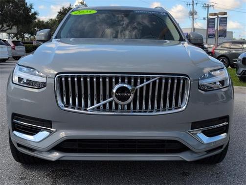 2025 Volvo XC90 Plug-In Hybrid T8 Core 7-Seater