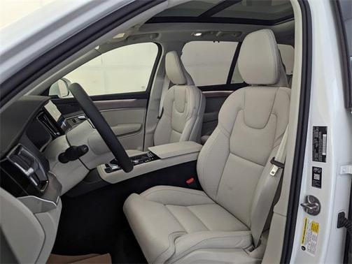 2026 Volvo XC90 B6 Ultra 7-Seater