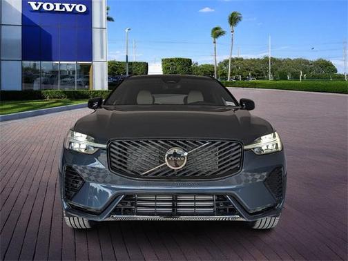 2026 Volvo XC60 Plug-In Hybrid T8 Core