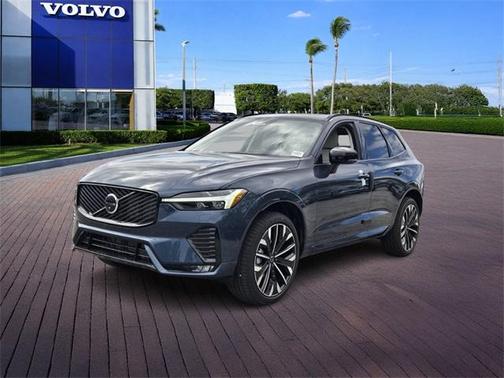 2026 Volvo XC60 B5 Ultra