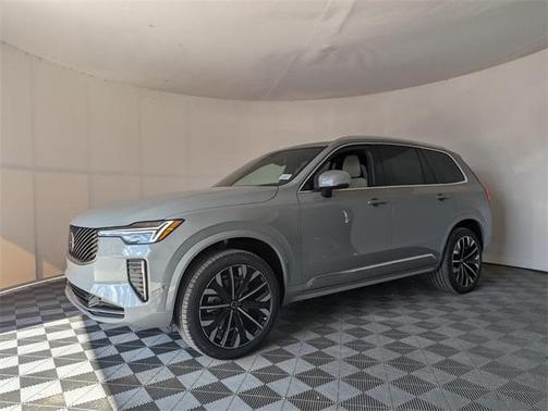 2026 Volvo XC90 B6 Plus 7-Seater