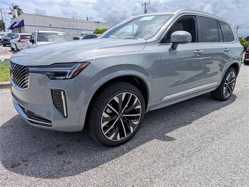 2026 Volvo XC90 B6 Plus 7-Seater