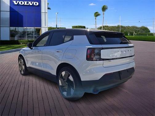 2026 Volvo EX30 Twin Motor Plus