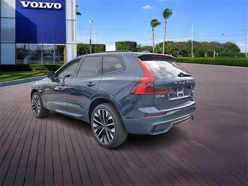 2026 Volvo XC60 Plug-In Hybrid T8 Ultra