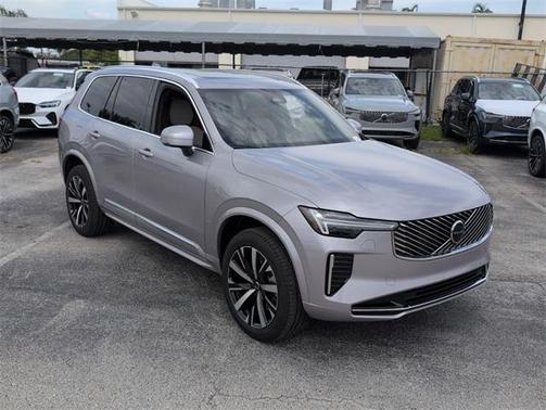 2026 Volvo XC90 B5 Core