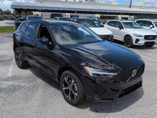 2026 Volvo XC60 B5 Core