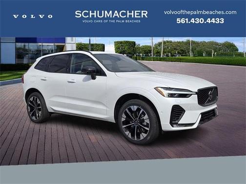 2026 Volvo XC60 B5 Plus