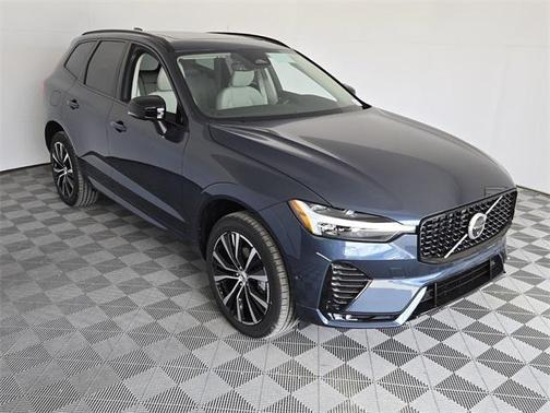 2025 Volvo XC60 B5 Plus