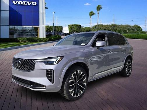 2026 Volvo XC90 Plug-In Hybrid T8 Plus 7-Seater