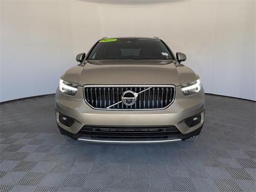 2022 Volvo XC40 T4 Inscription