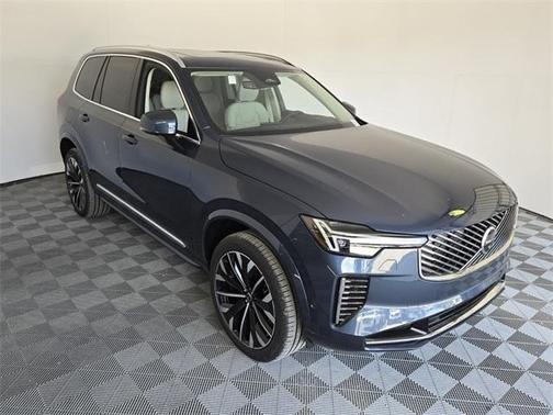 2025 Volvo XC90 Plug-In Hybrid T8 Ultra 7-Seater