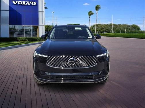 2026 Volvo XC90 B5 Ultra 7-Seater