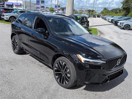 2026 Volvo XC60 B5 Ultra