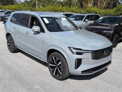 2026 Volvo XC90 B5 Core