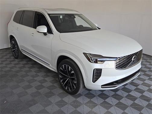 2025 Volvo XC90 Plug-In Hybrid T8 Plus 7-Seater