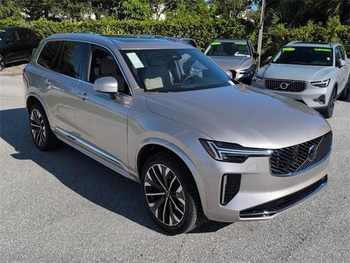 2026 Volvo XC90 B6 Core