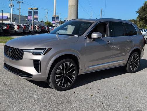 2026 Volvo XC90 B6 Core