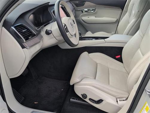 2022 Volvo XC90 T6 Inscription 6 Passenger