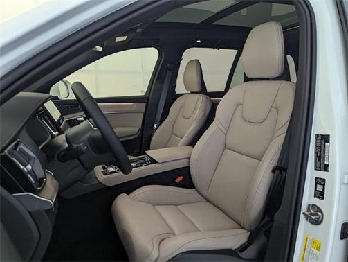 2026 Volvo XC90 B6 Ultra 7-Seater