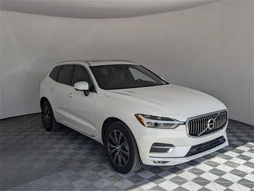 2021 Volvo XC60 T5 Inscription