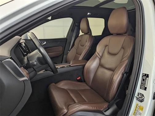 2021 Volvo XC60 T5 Inscription