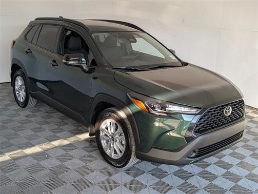 2025 Toyota Corolla Cross LE