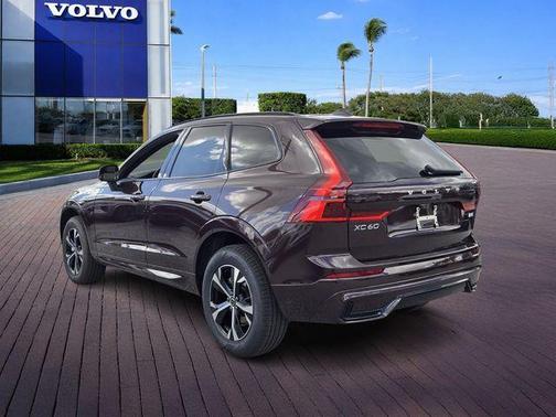 2026 Volvo XC60 B5 Core