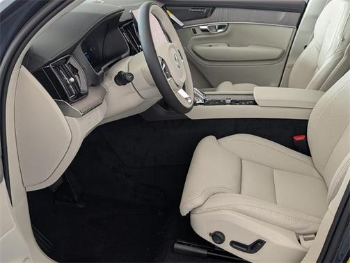 2026 Volvo XC90 B6 Ultra 7-Seater