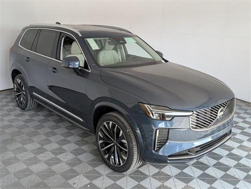 2026 Volvo XC90 B6 Ultra 7-Seater
