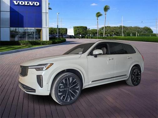 2026 Volvo XC90 B6 Ultra 7-Seater