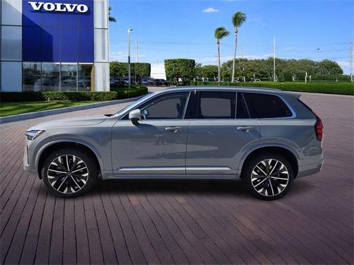 2026 Volvo XC90 B6 Plus 7-Seater