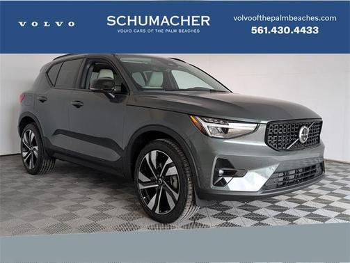 2026 Volvo XC40