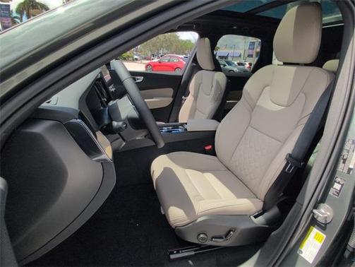 2026 Volvo XC60 B5 Core