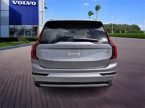 2026 Volvo XC90 B6 Ultra Dark Theme 7-Seater