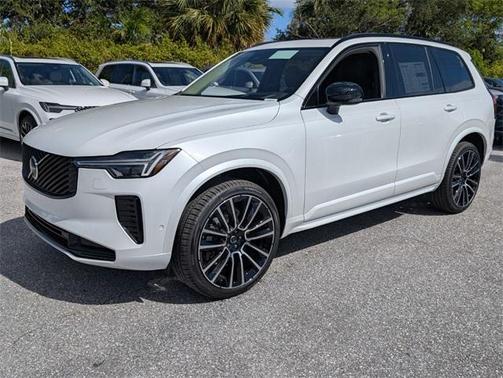 2026 Volvo XC90 B6 Ultra Dark Theme 7-Seater