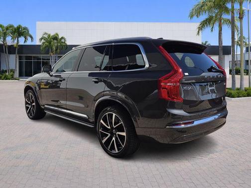 Platinum Gray Metallic 2024 Volvo XC90 B6 Ultimate Bright Theme 7-Seater