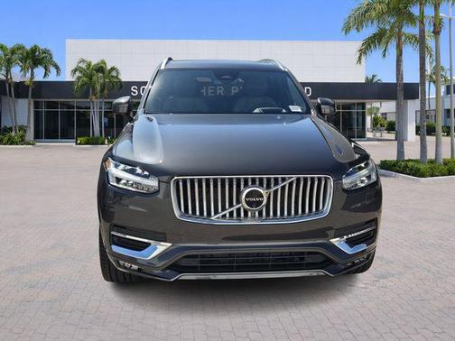 Platinum Gray Metallic 2024 Volvo XC90 B6 Ultimate Bright Theme 7-Seater