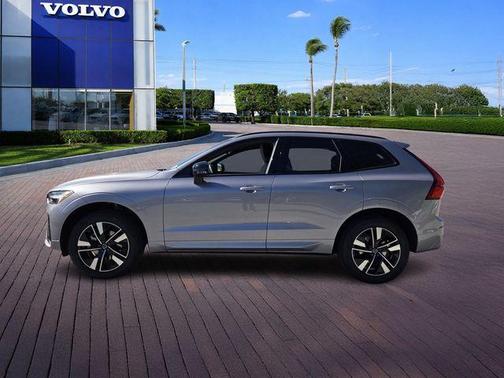 2026 Volvo XC60 B5 Core