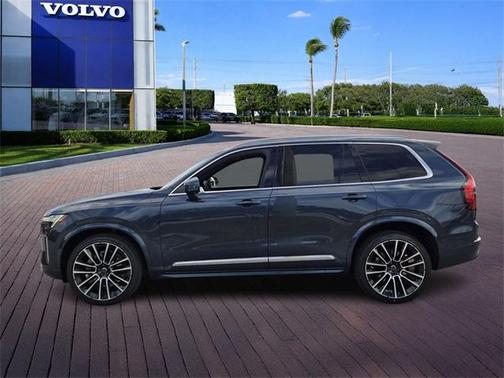 2026 Volvo XC90 B6 Ultra 7-Seater