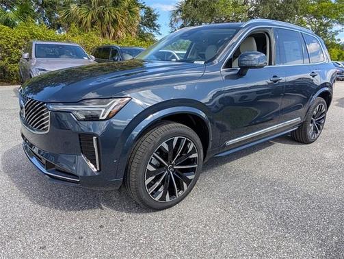 2026 Volvo XC90 B6 Ultra 7-Seater