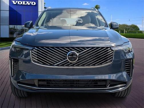2026 Volvo XC90 B6 Ultra 7-Seater