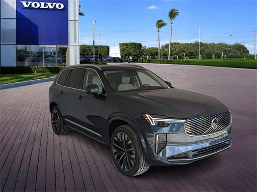 2026 Volvo XC90 B6 Ultra 7-Seater