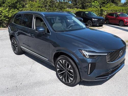 2026 Volvo XC90 B6 Ultra 7-Seater