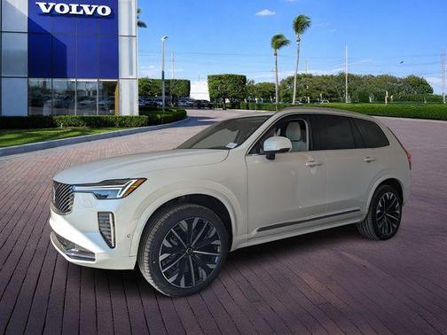 2026 Volvo XC90 B6 Ultra 7-Seater