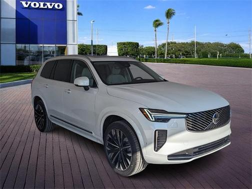 2026 Volvo XC90 B6 Ultra 7-Seater